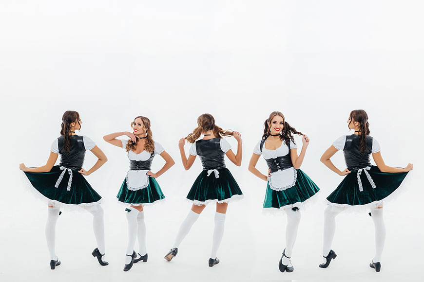 ритмичный баварский танец девушек на мужской праздник